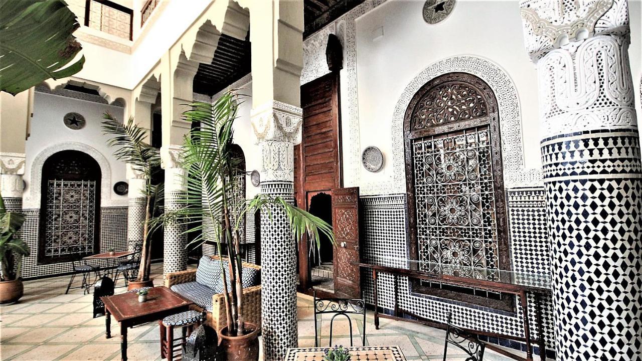 Riad Razane Fez Buitenkant foto