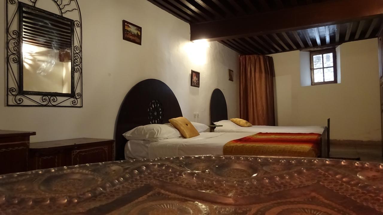 Riad Razane Fez Buitenkant foto