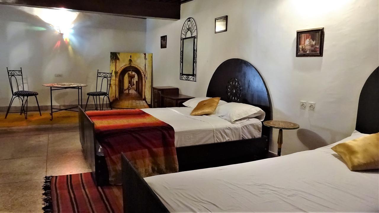 Riad Razane Fez Buitenkant foto