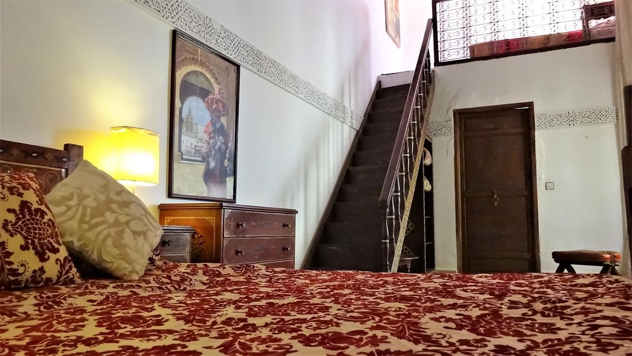 Riad Razane Fez Buitenkant foto