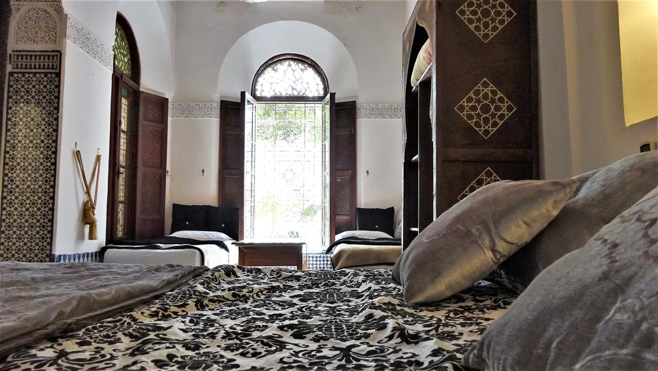 Riad Razane Fez Buitenkant foto