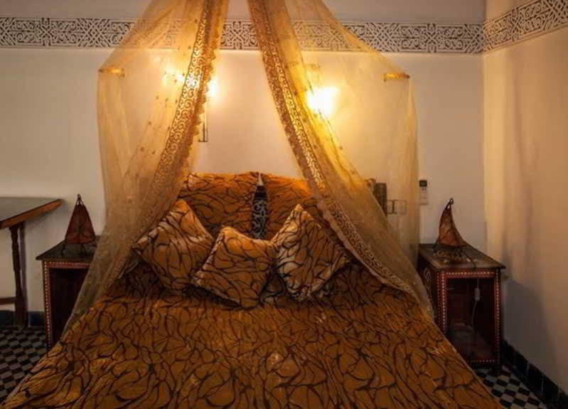 Riad Razane Fez Buitenkant foto